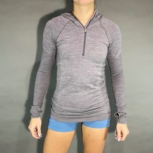 Lululemon Heather Grey Hooded Quarter Zip Long Sleeve Size 6